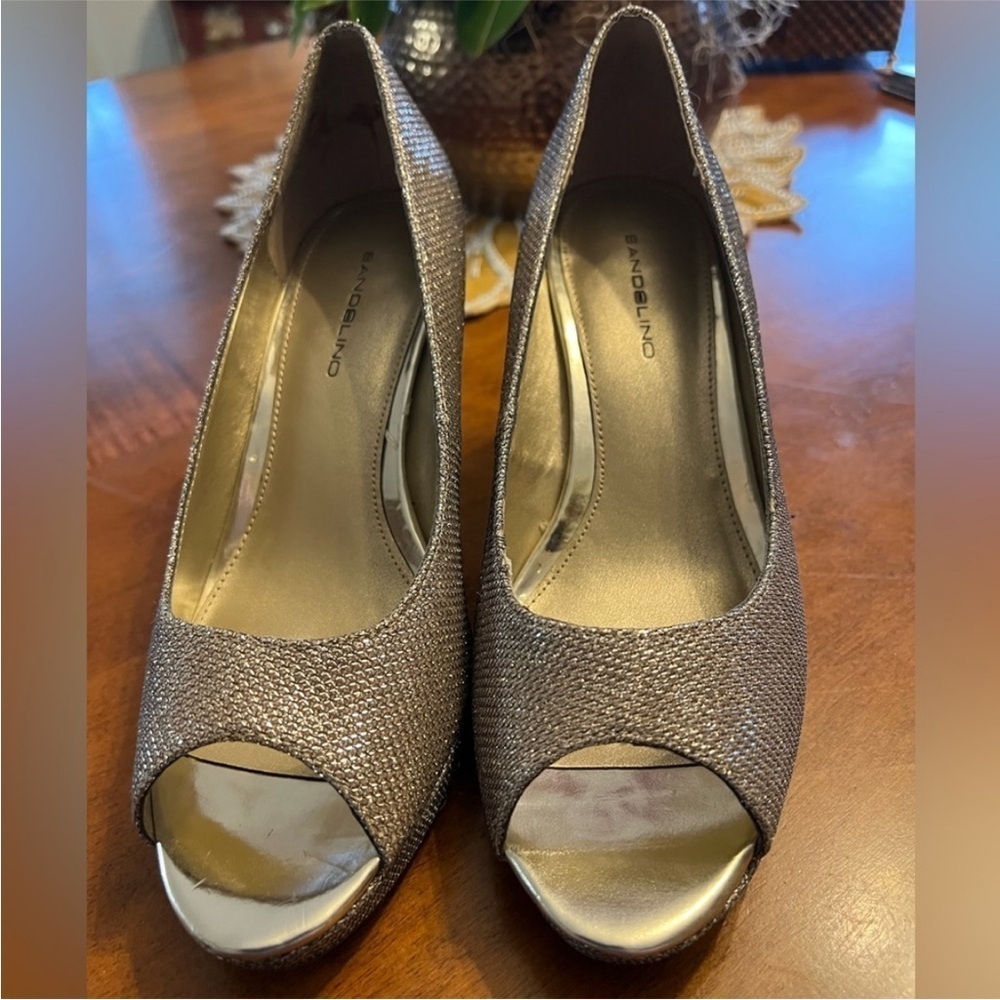 Bandolino Women's Silver Gold Peep Toe Heels sparkly dressy Macy’s 7.5